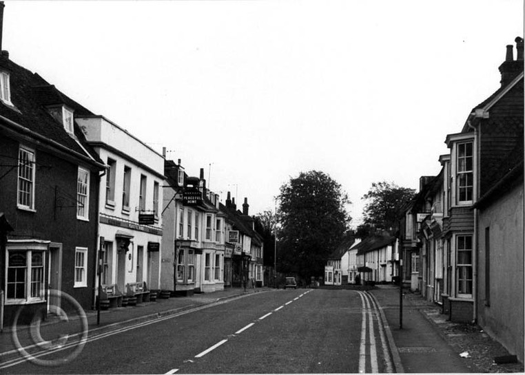 F 008